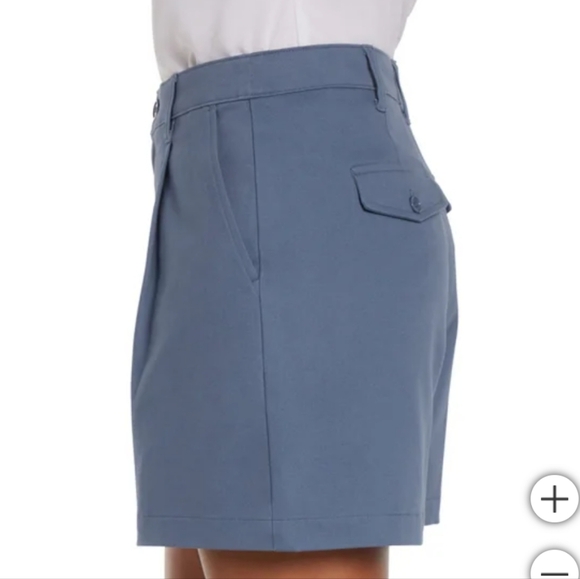 NWT Banana Republic Women's Pleated Short Blue 4 - Picture 2 of 4